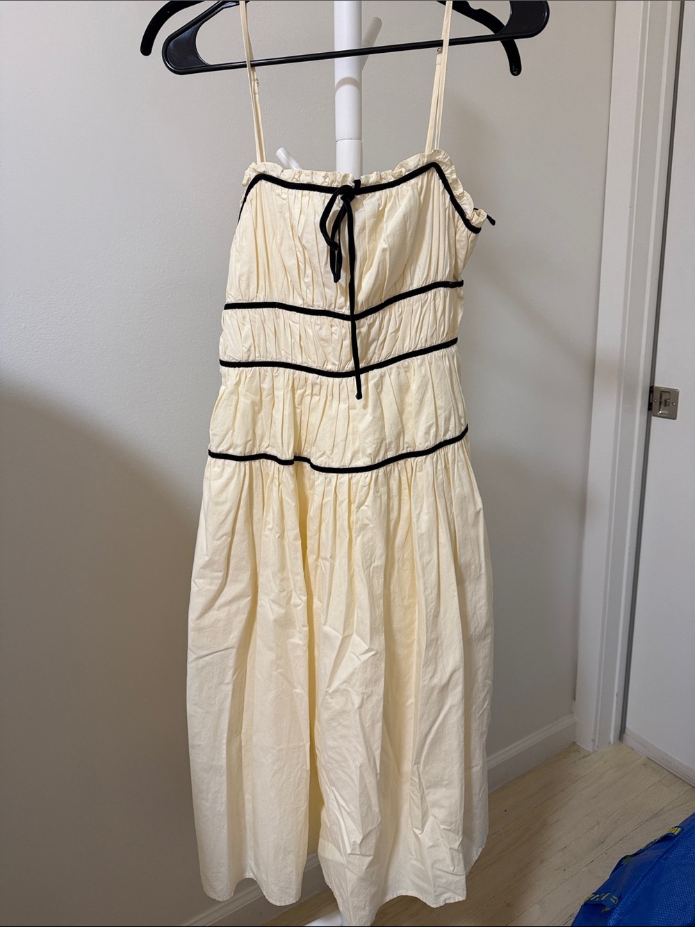 Storia Cream Midi Dress with Black Trim